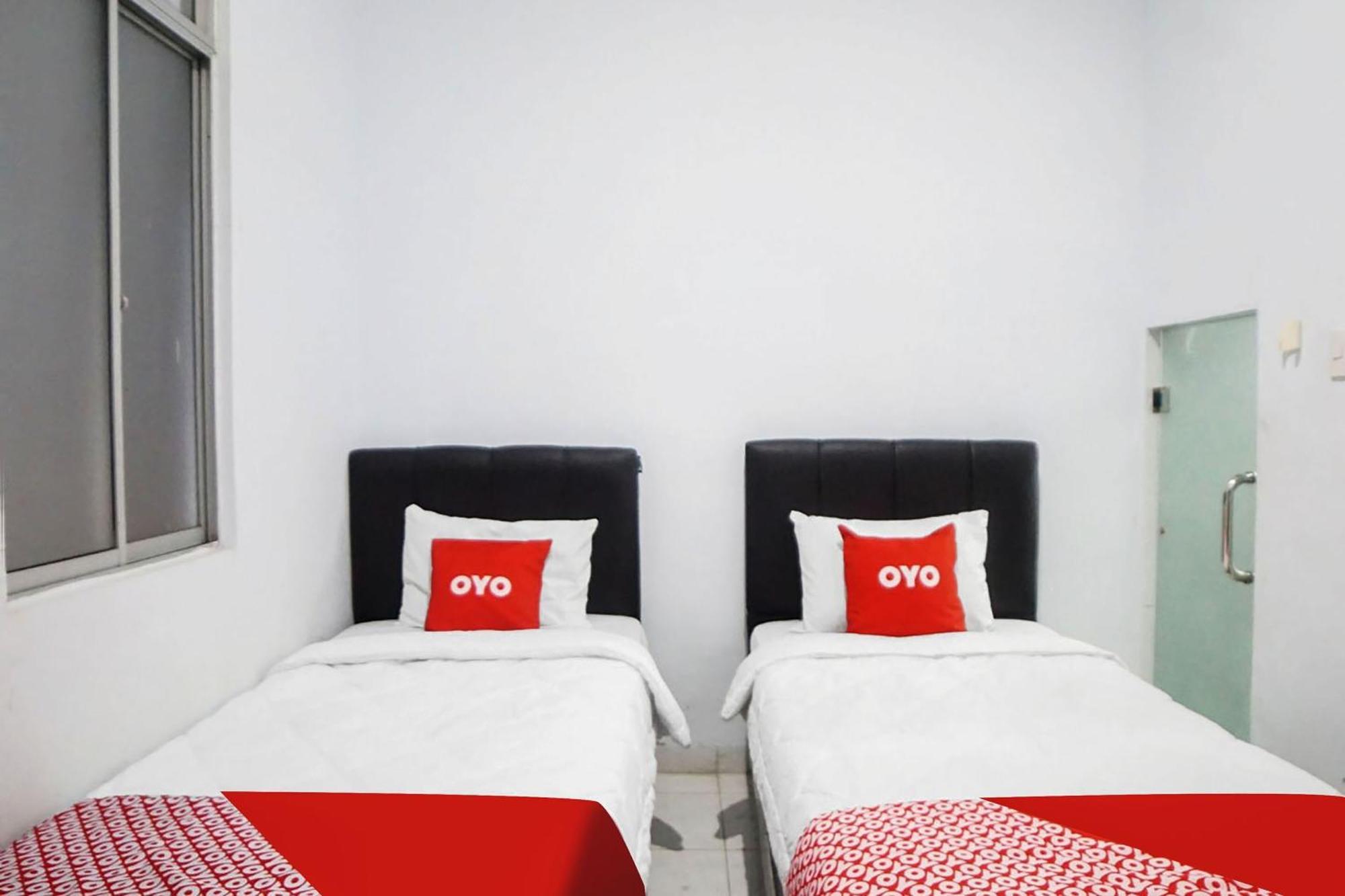 Super Oyo 91627 Wika Wiki Homestay Medan Ngoại thất bức ảnh