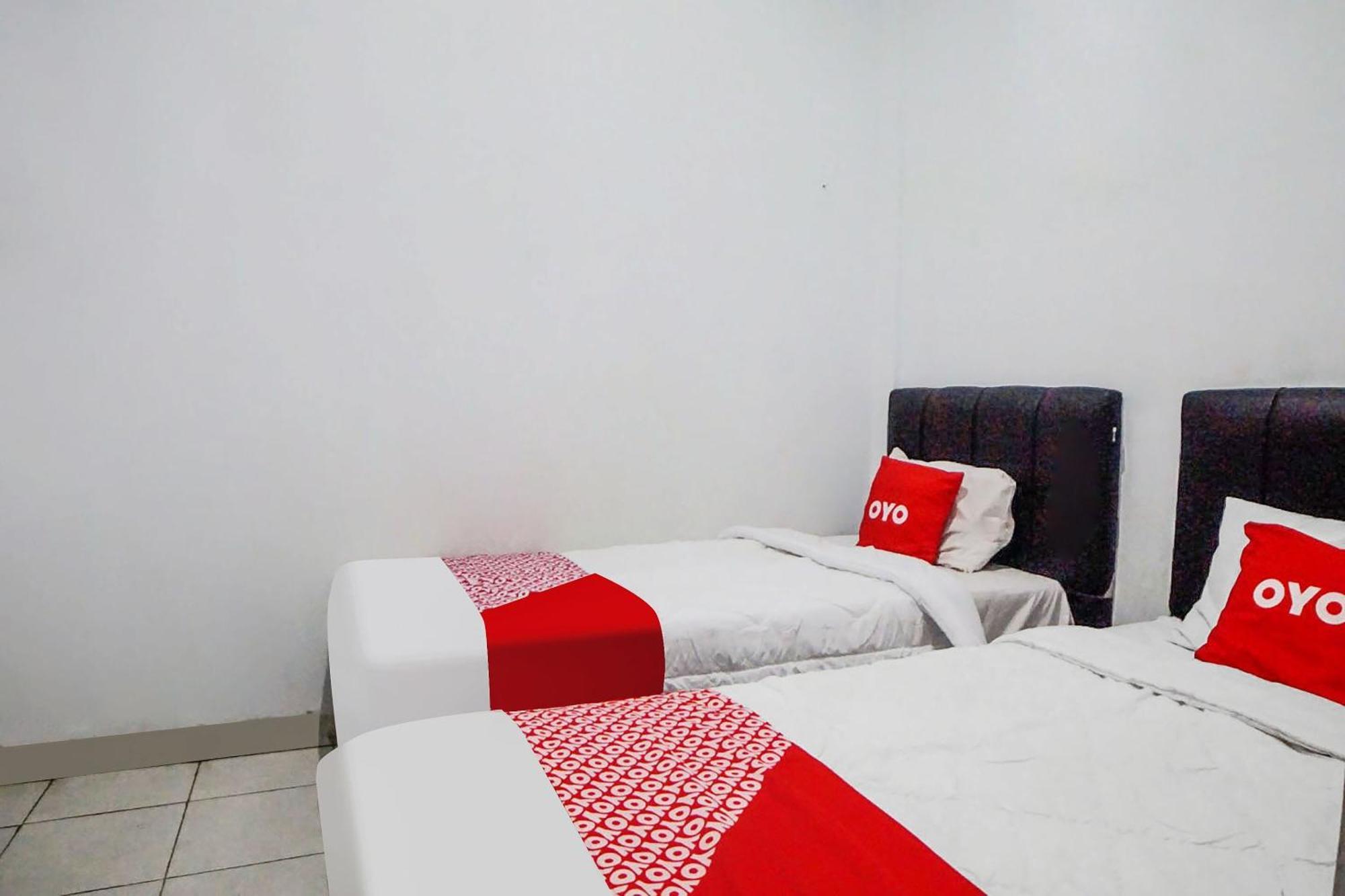 Super Oyo 91627 Wika Wiki Homestay Medan Ngoại thất bức ảnh