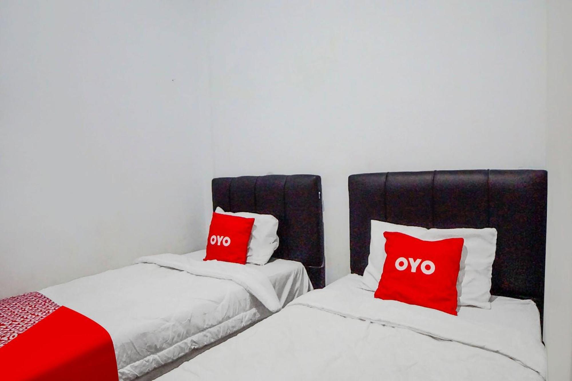Super Oyo 91627 Wika Wiki Homestay Medan Ngoại thất bức ảnh