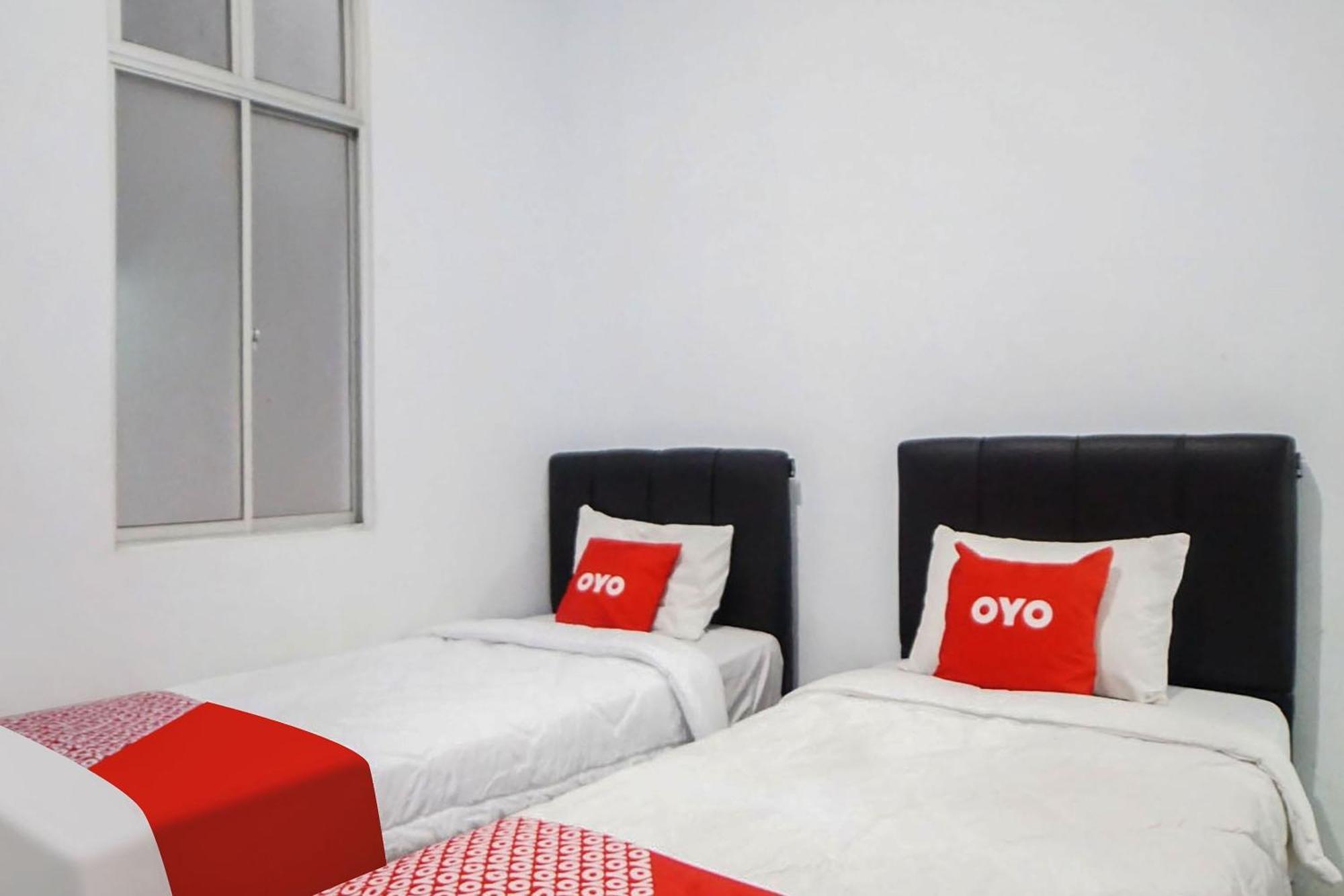 Super Oyo 91627 Wika Wiki Homestay Medan Ngoại thất bức ảnh