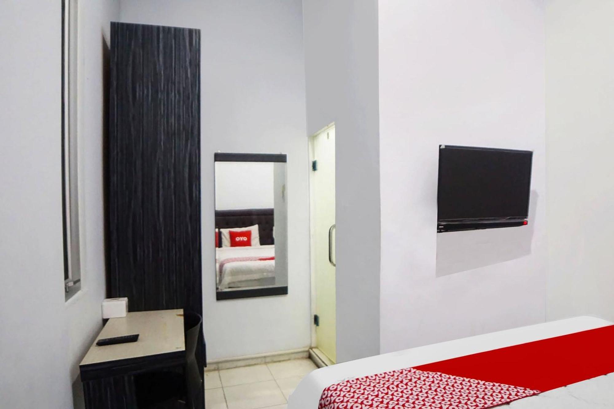 Super Oyo 91627 Wika Wiki Homestay Medan Ngoại thất bức ảnh