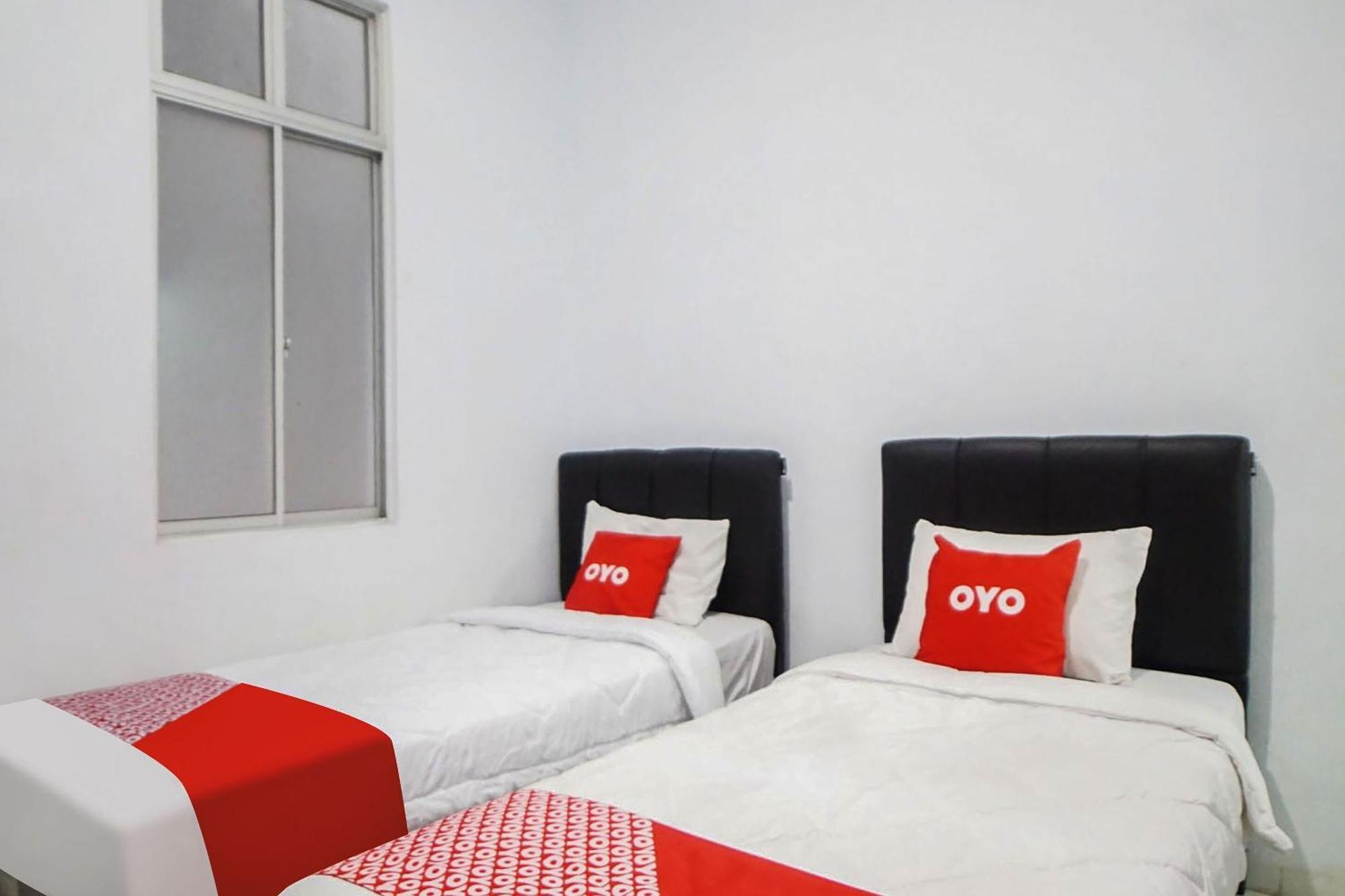 Super Oyo 91627 Wika Wiki Homestay Medan Ngoại thất bức ảnh