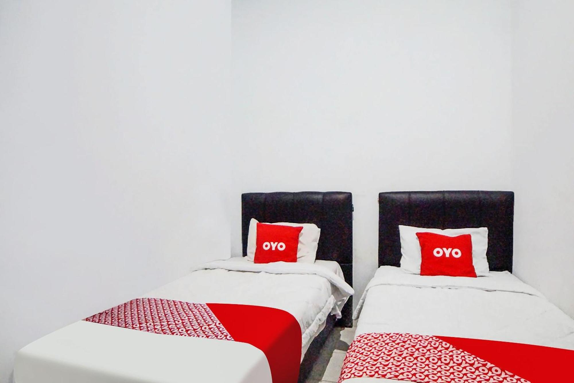 Super Oyo 91627 Wika Wiki Homestay Medan Ngoại thất bức ảnh