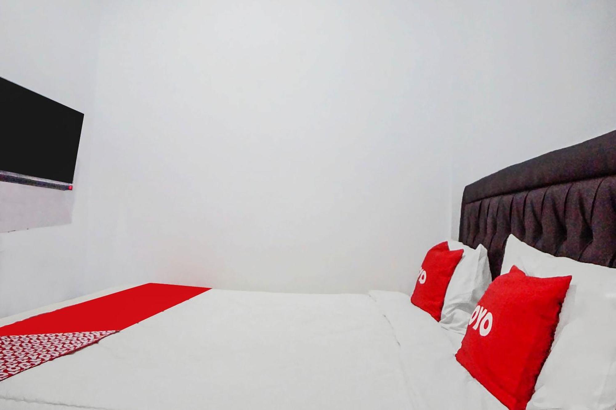 Super Oyo 91627 Wika Wiki Homestay Medan Ngoại thất bức ảnh
